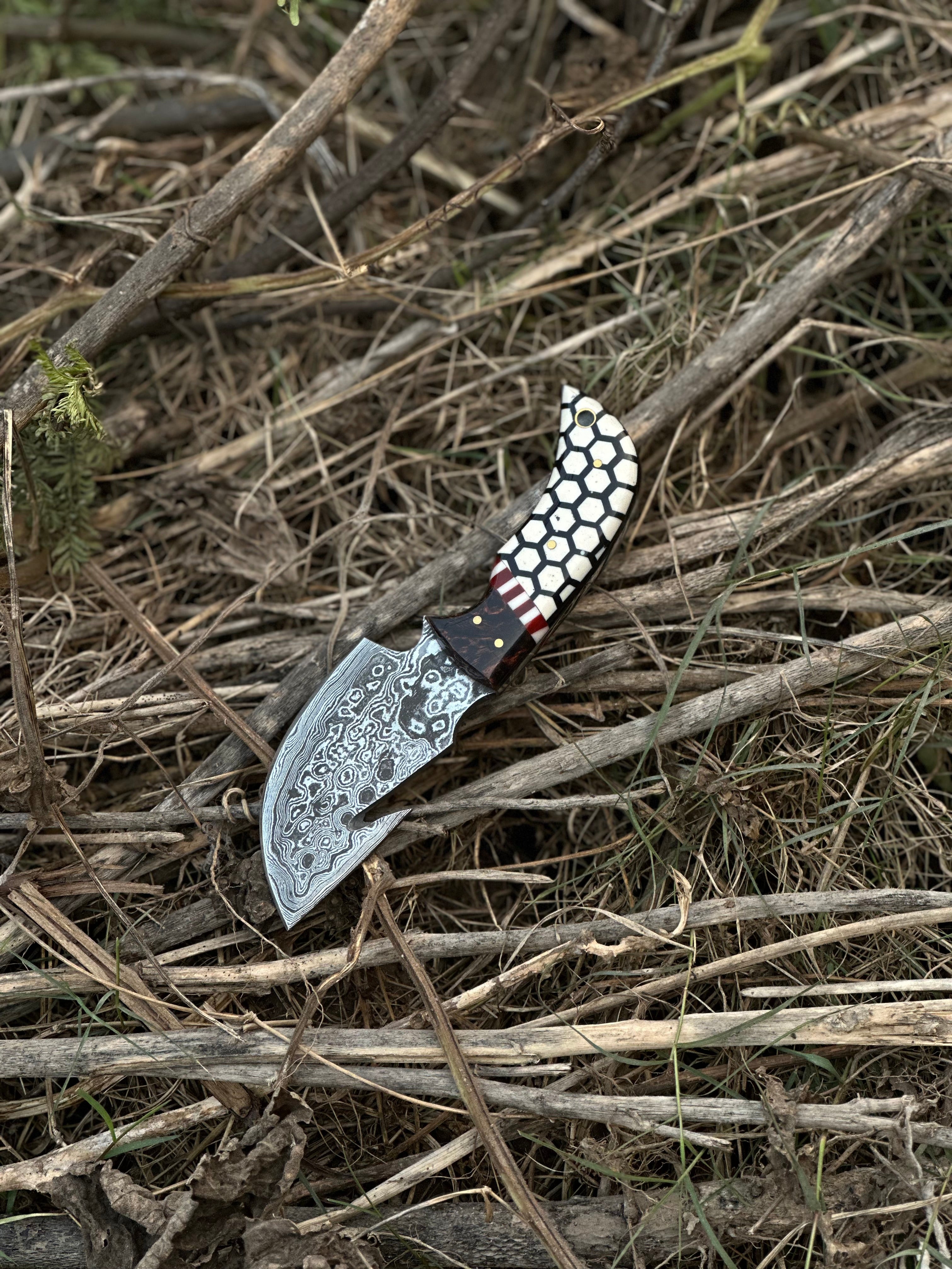 Custom Handmade Damascus Steel Guthook Skinning Knife with Rosewood & Resin Handle - 7.5” with Leather Sheath