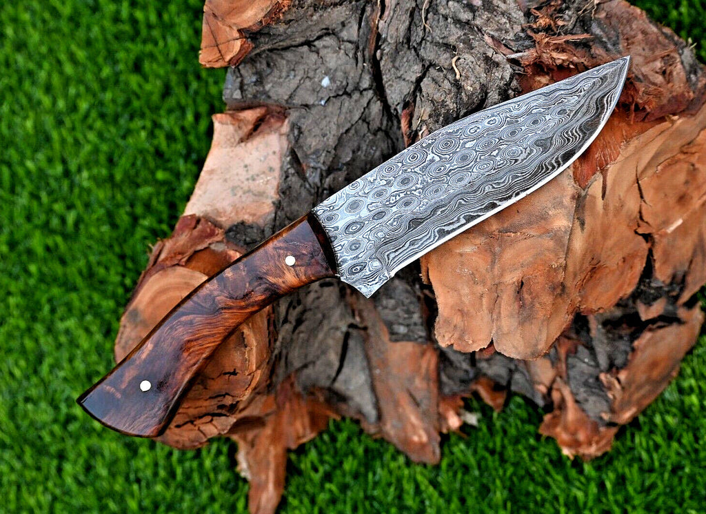 Damascus Steel Hunting Knife – 10" with Rosewood Handle and Leather Sheath